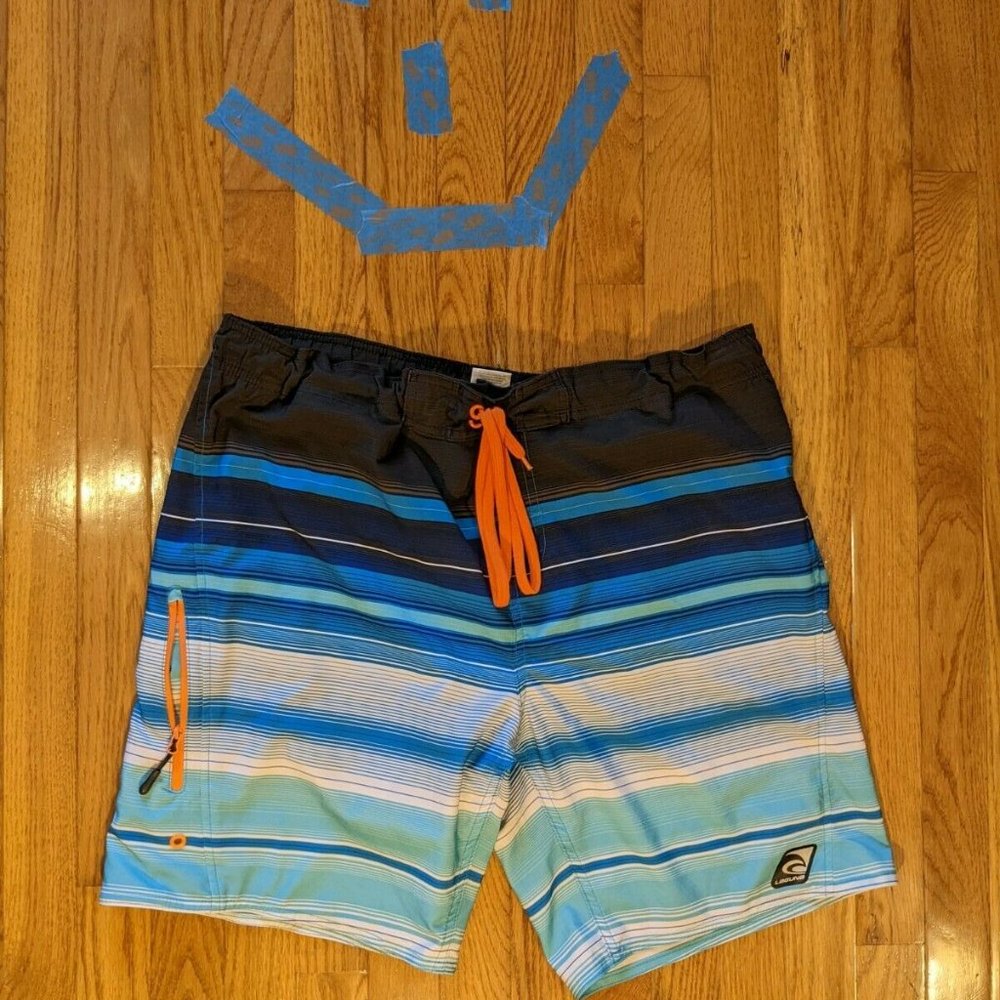 Laguna Men's Board Shorts Size Large Blue White Black Stripes